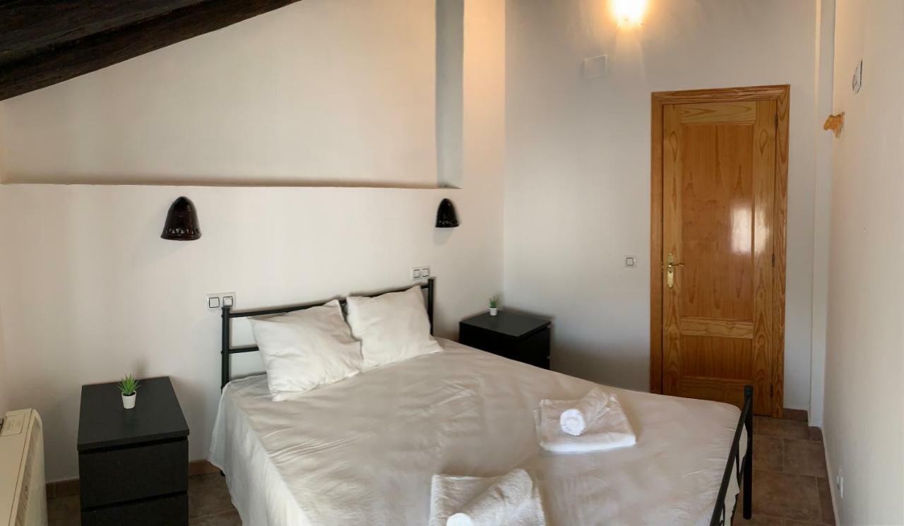 Casa Castillo Perales de Tajuna Εξωτερικό φωτογραφία